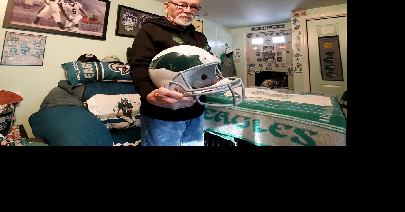 Eagles super-fans to watch Sunday game in fan caves