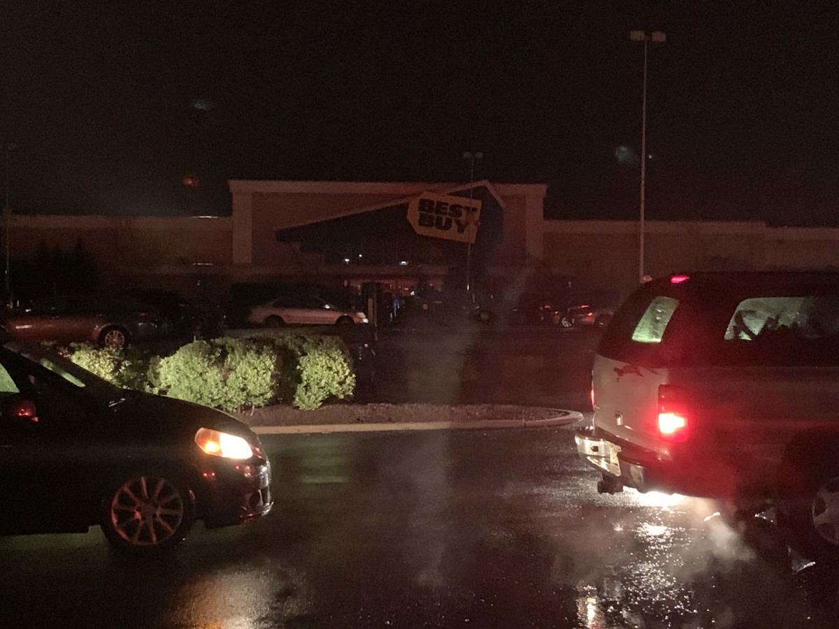 Downed Tree Caused Power Outage Friday In Hamilton Shopping Area