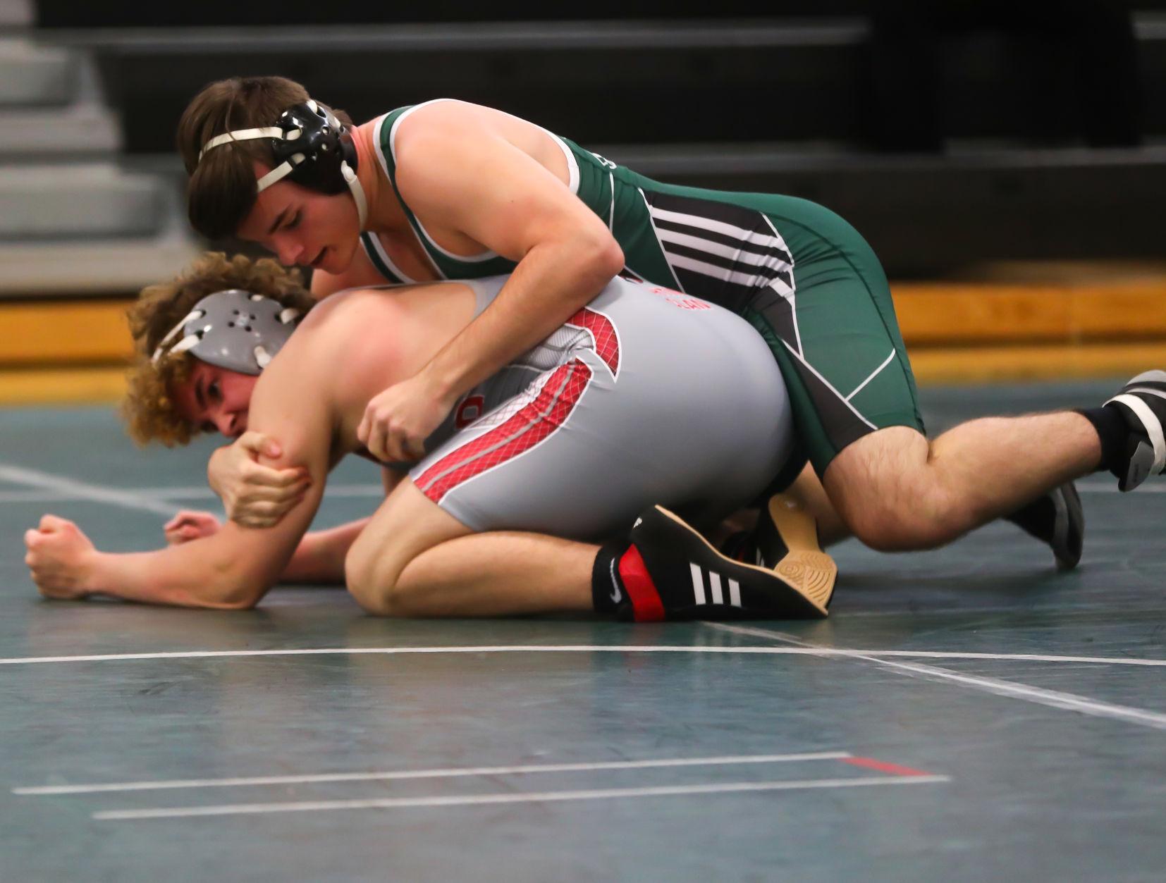 GALLERY: Mainland and Vineland wrestling battle in opener | High School GALLERY: Mainland and Vineland wrestling battle in opener | High School