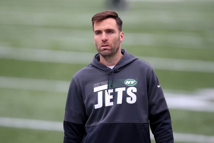 QB Joe Flacco signs with Philadelphia Eagles