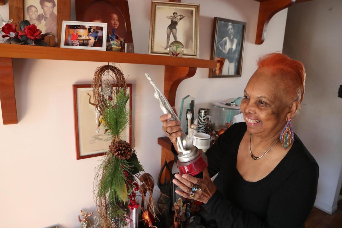 My Happy Place After A Lifetime Of Dance Pattie Harris Favorite Thing Is Talking On Her Cell In Her Living Room Real Estate Pressofatlanticcity Com