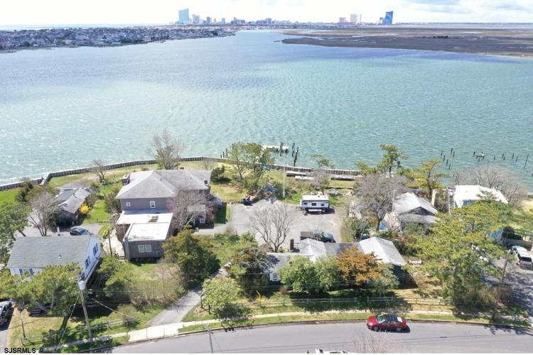 Distinguished Brigantine estate has subdivision potential for up to 5 bayfront lots