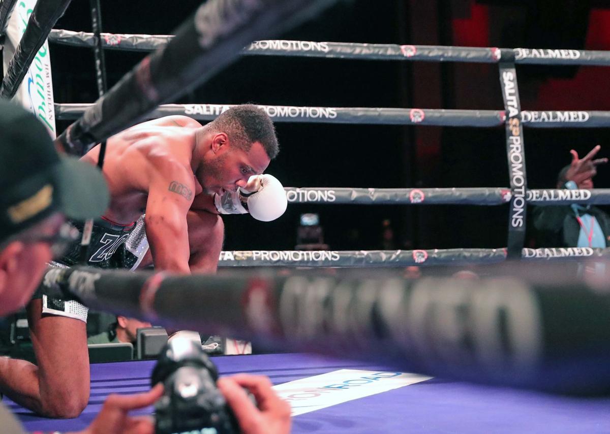 Local boxer Isiah Seldon defeats Bryan Goldsby