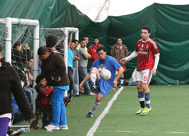 Hispanic indoor soccer league