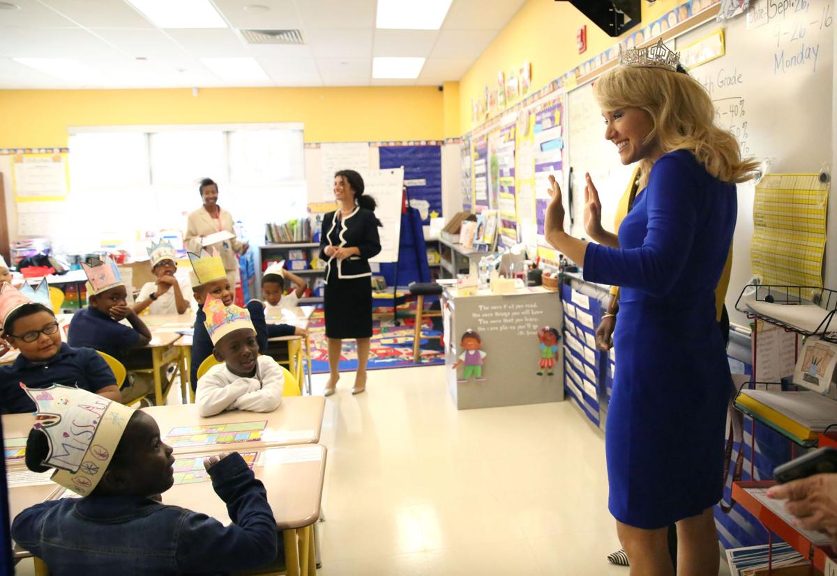 092716_nws_missamerica