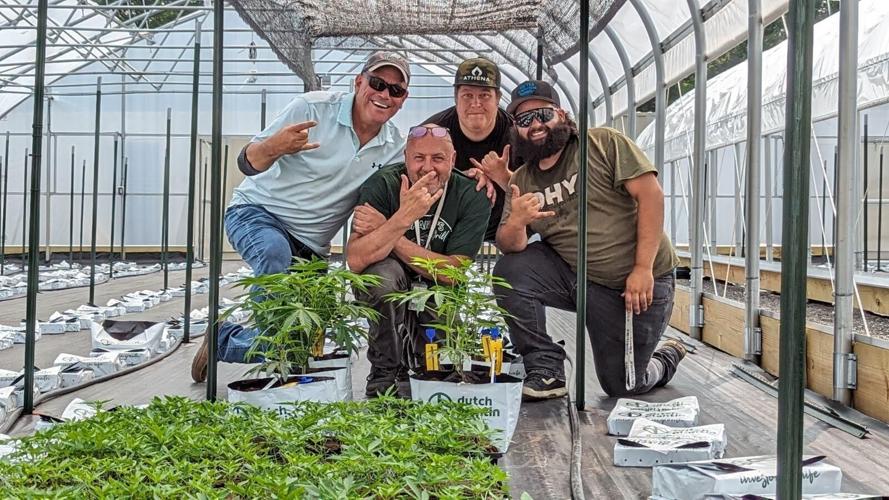 Brutes Roots - Guys group shot grow - pic 3.jpg