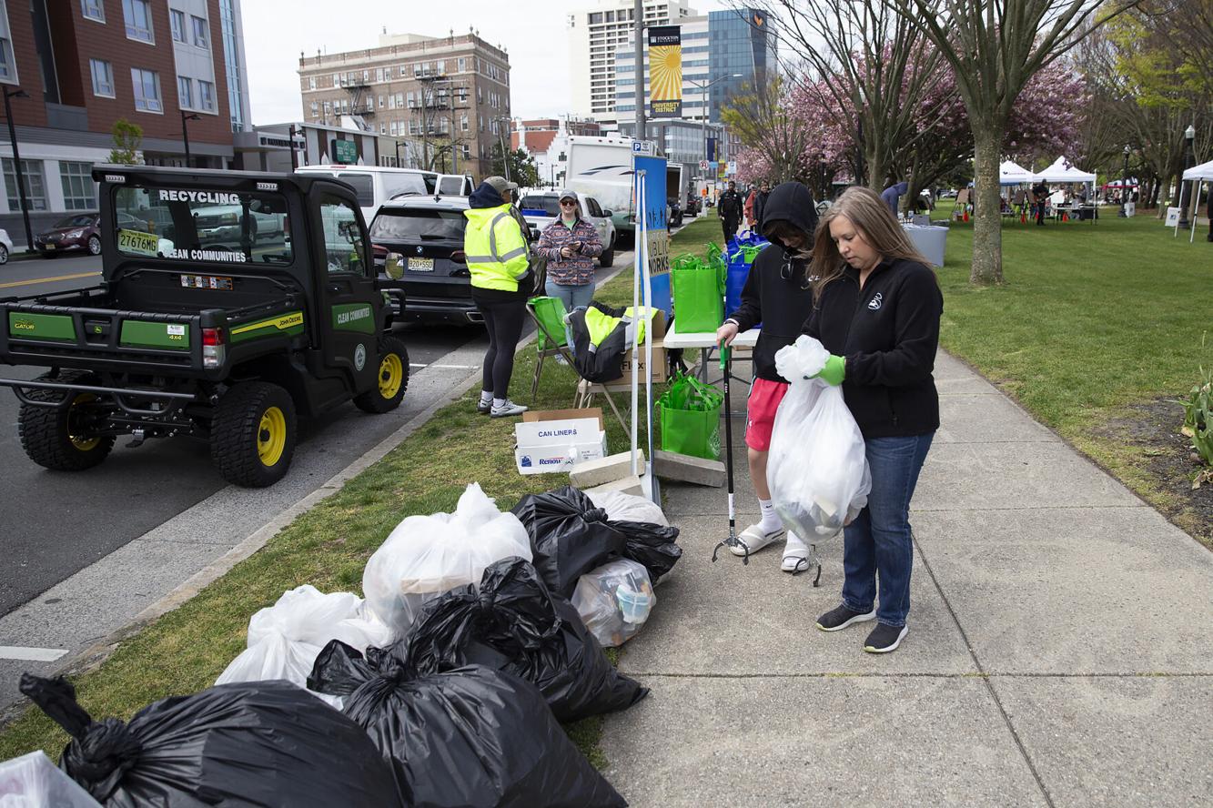 Atlantic City, Ocean City getting grants to clean up litter