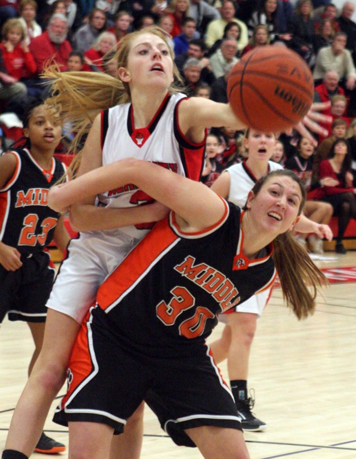 OC-Middle girls basketball