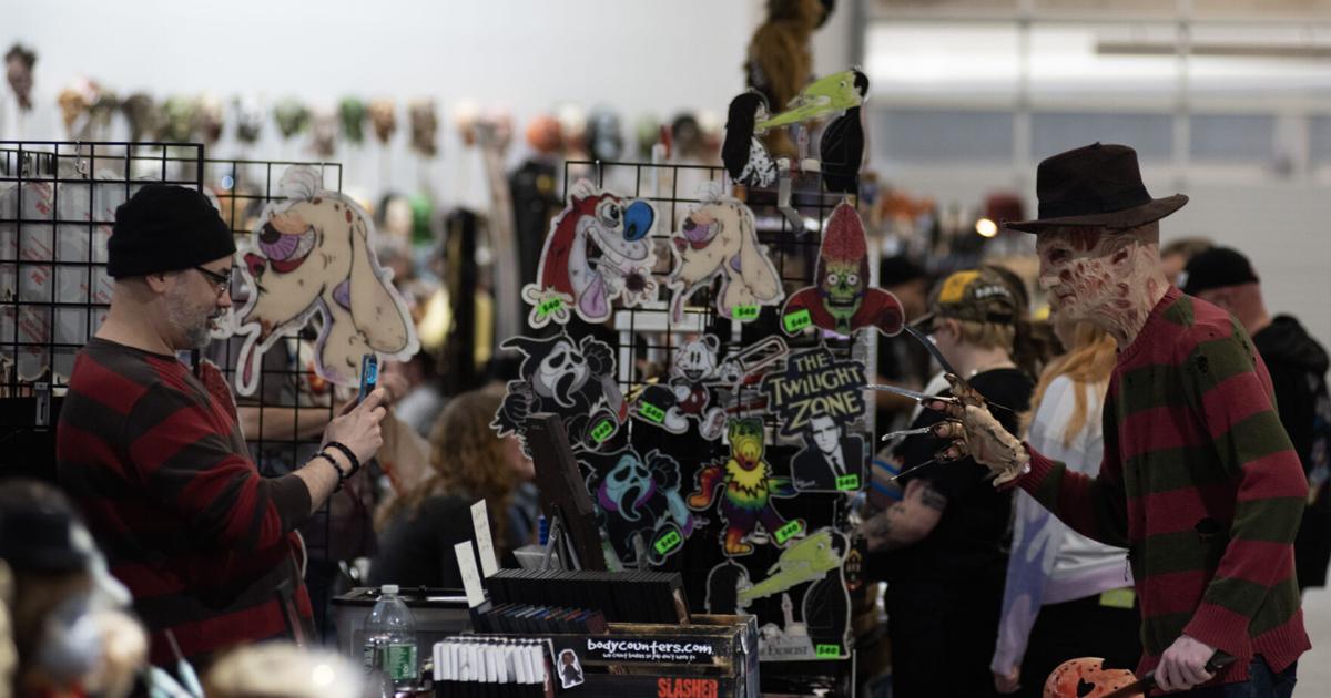 Ed Cade GALLERY: New Jersey Horror Con at the Showboat