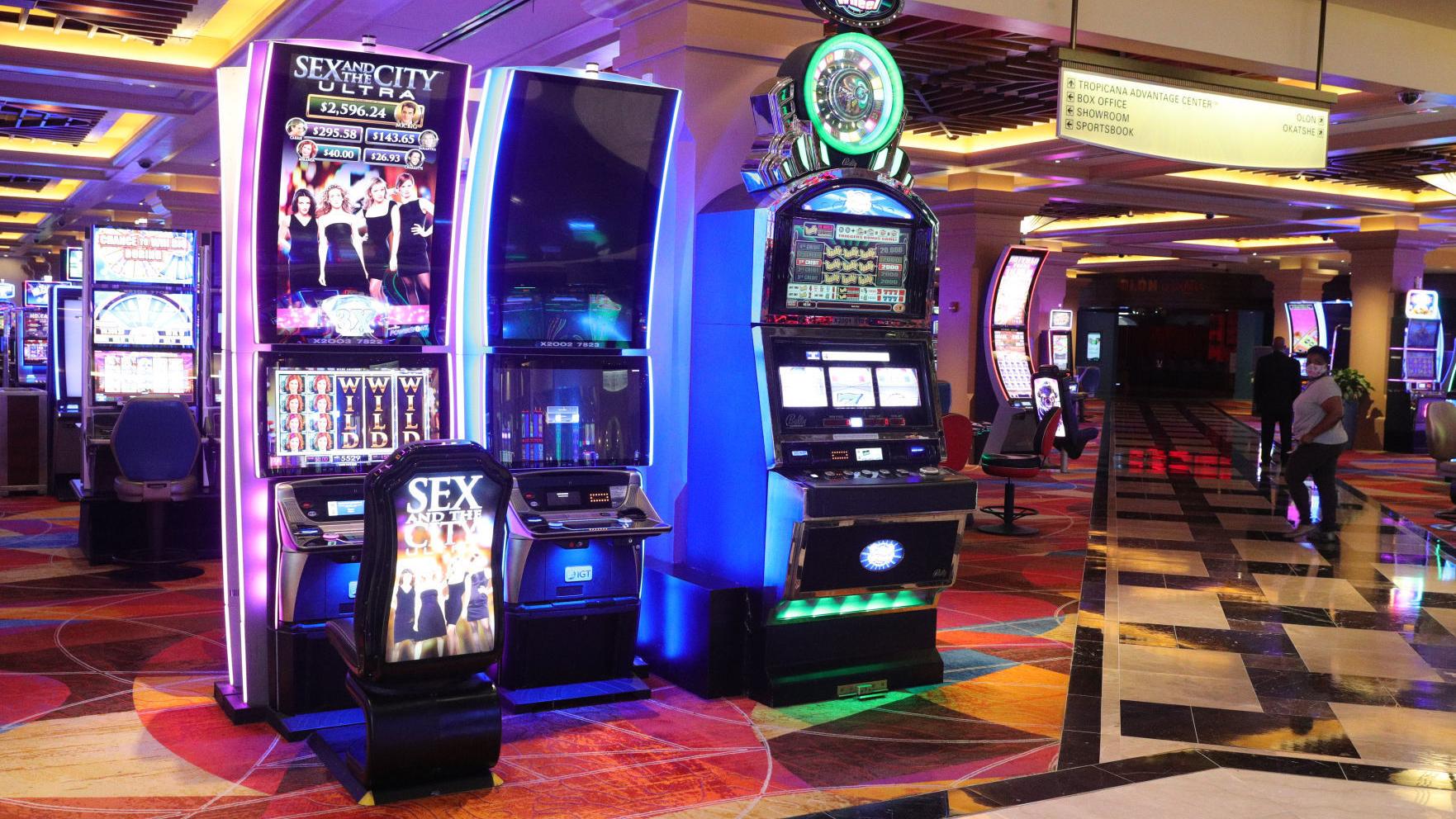 Play piggy bankin slot machine online Play piggy bankin slot machine online