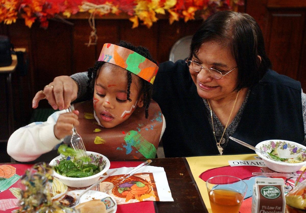 Look Back At School Thanksgiving Celebrations Pac Pressofatlanticcity Com