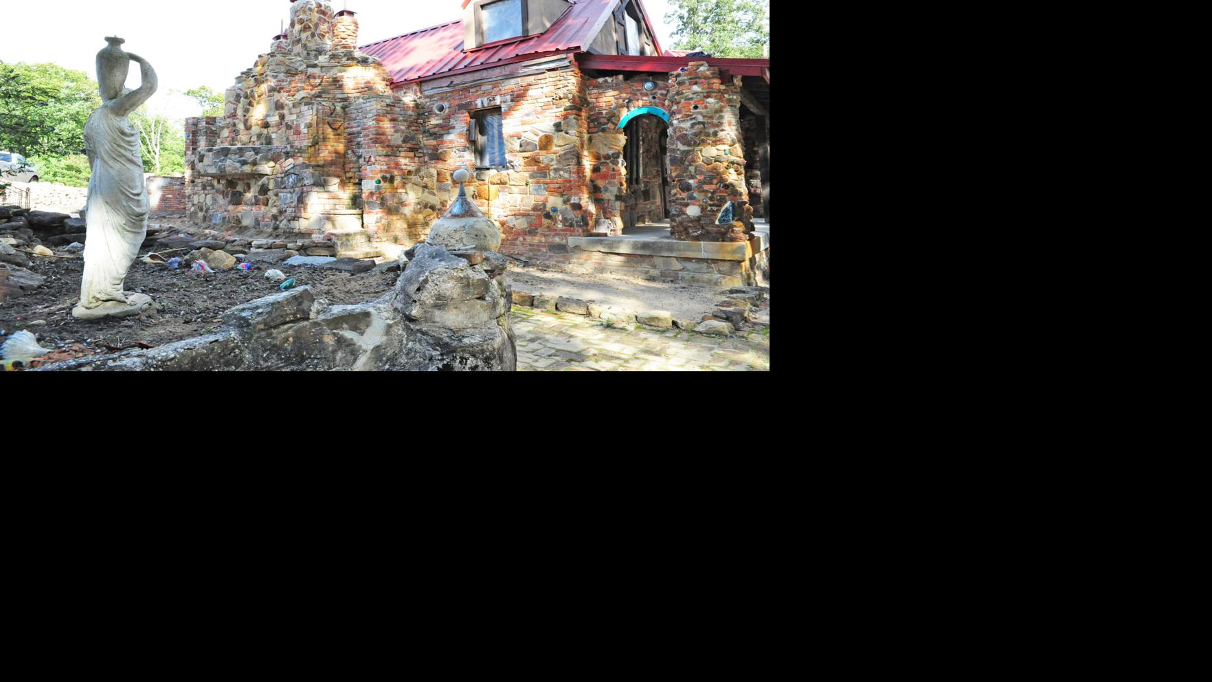 Father Son Duo Continues Vineland S Palace Of Depression Restoration Local News Pressofatlanticcity Com