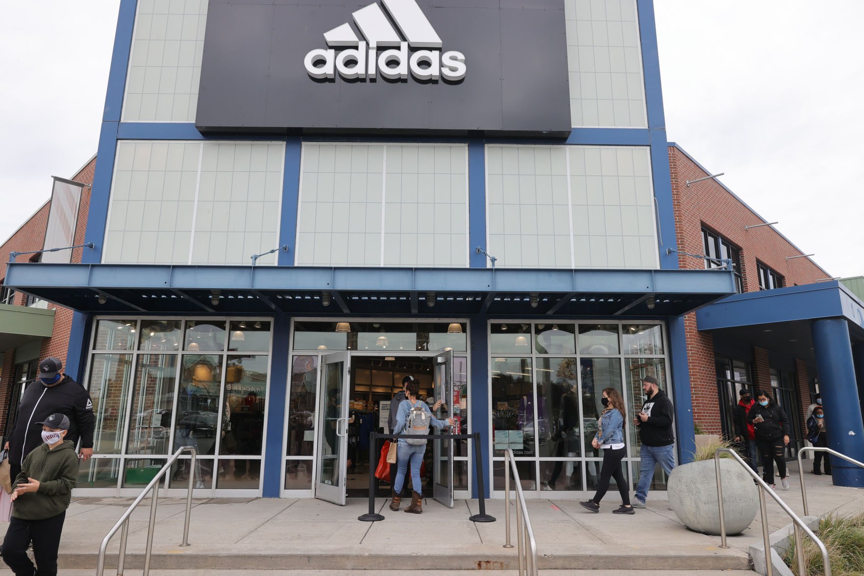 Adidas outlet hot sale atlantic city