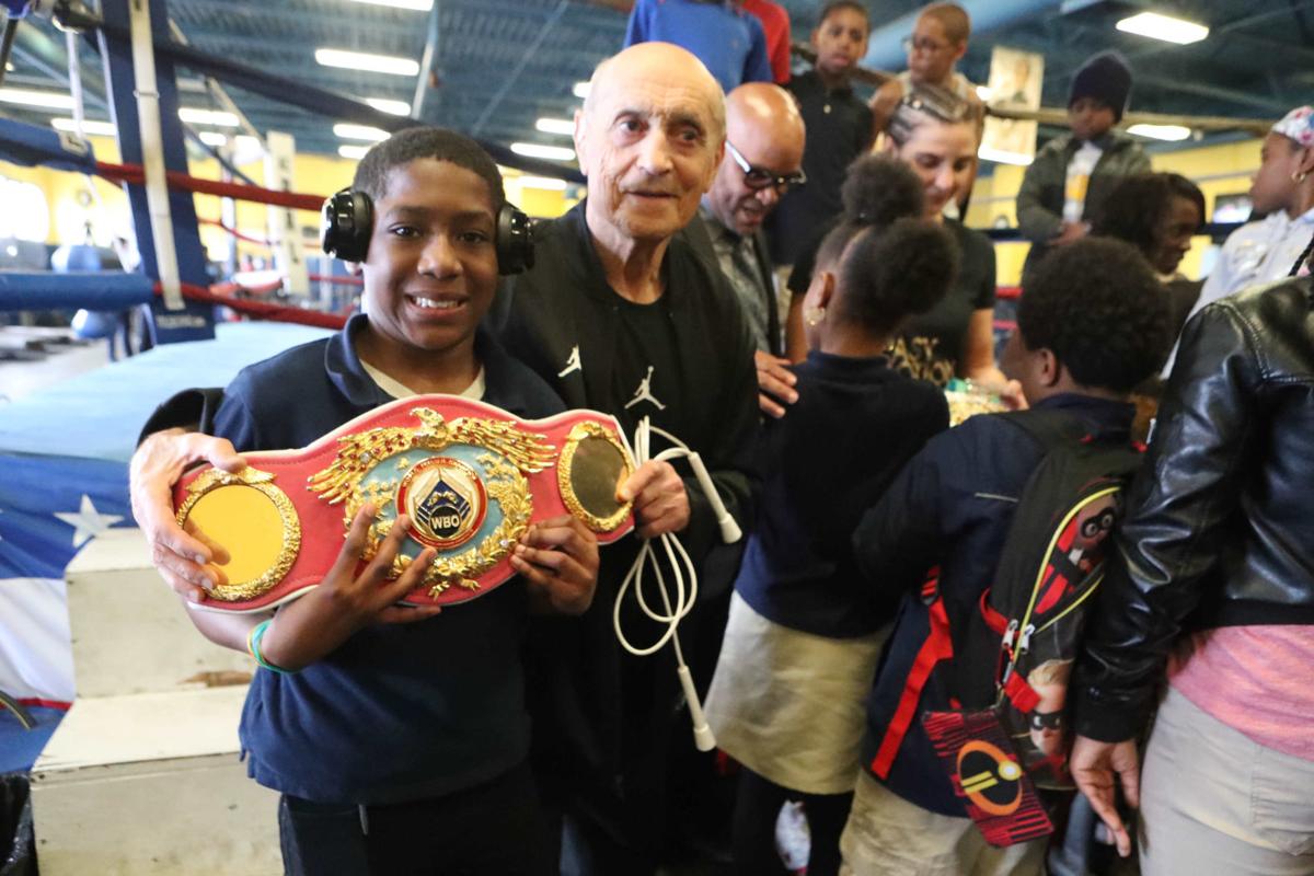 041219_gal_womenboxingworkout