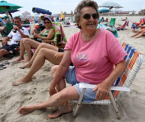 Beach Chairs Have Come A Long Way From Aluminum Tubes And Webbing Lifestyles Pressofatlanticcity Com