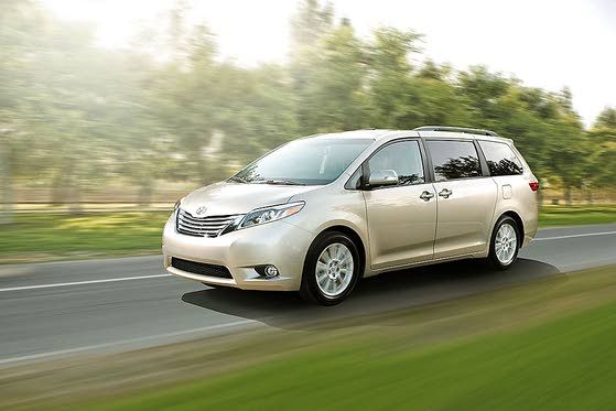 2015 Toyota Sienna: Sedan-Like Personal Comfort