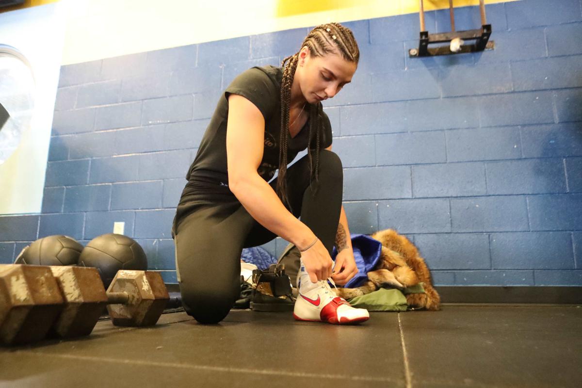 041219_gal_womenboxingworkout
