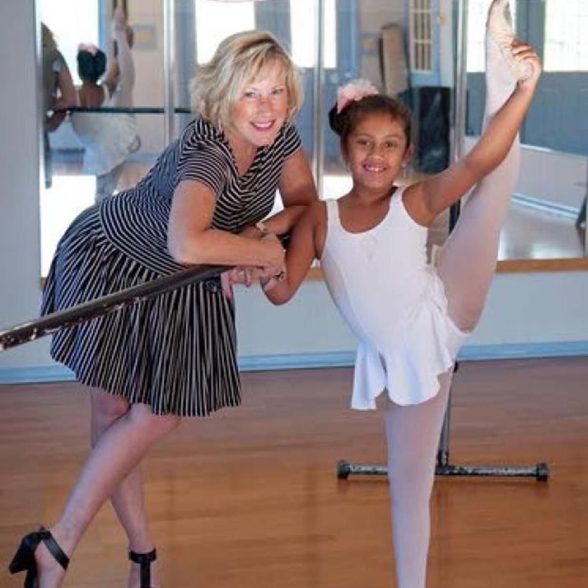 Dance Moms Star Brings Tv Tales To Hammonton Lifestyles