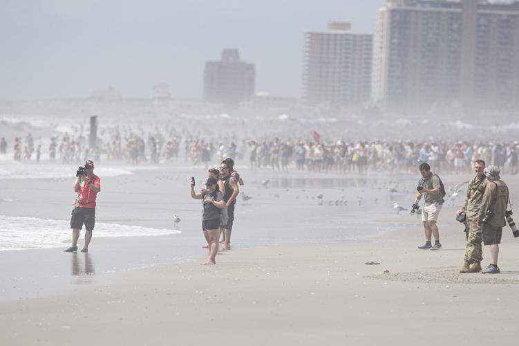 Delay only pauses excitement of Atlantic City Airshow