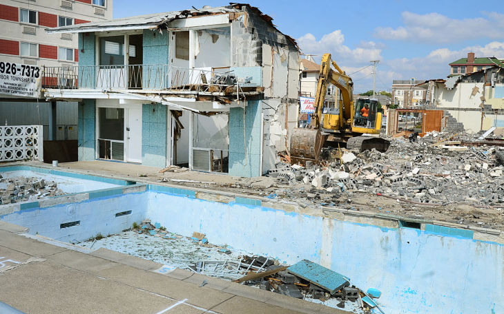 Monaco Motel demolition