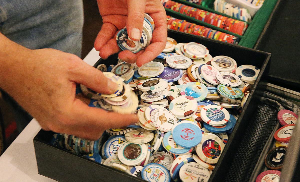 Casino Chip Collector