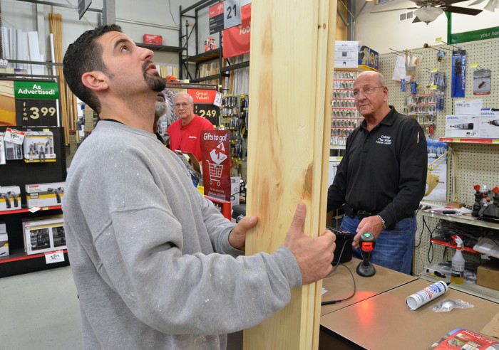 d17 hardware mayor