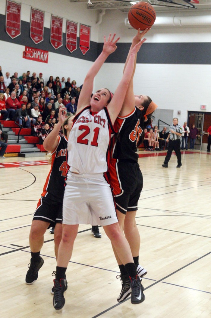 OC-Middle girls basketball