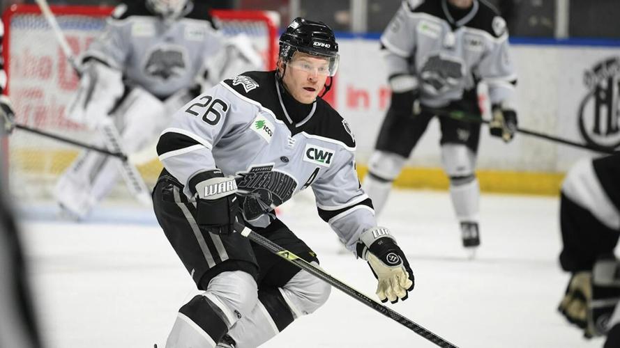 Steelheads re-sign Miller
