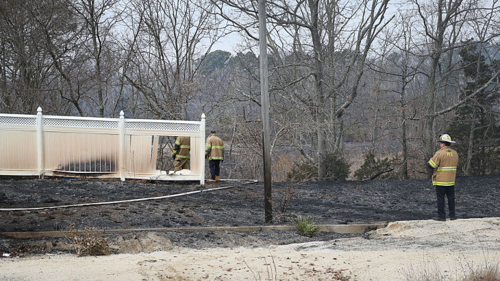 Pleasantville brush fire