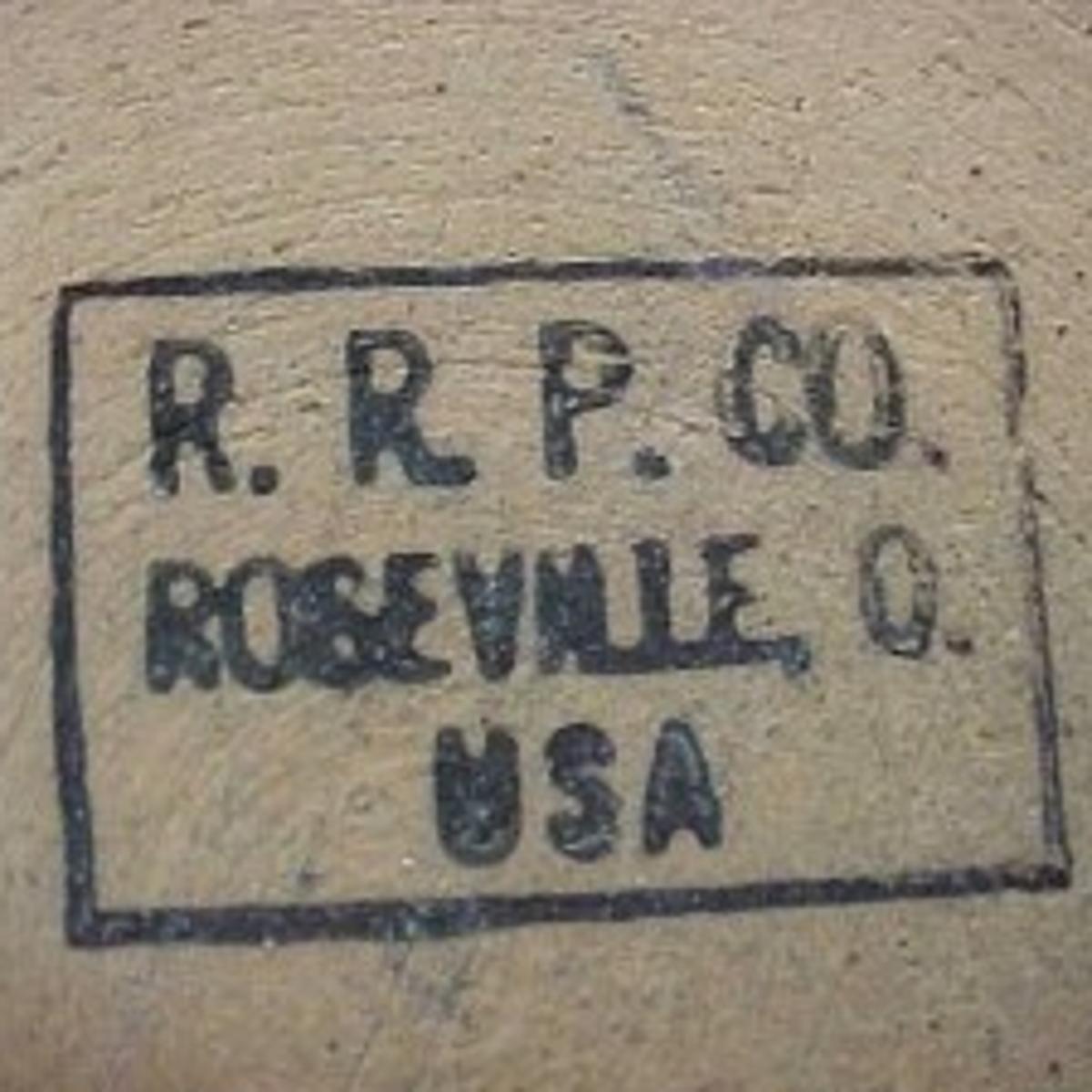 Crock Made By Company In Roseville Ohio Is Not The Highly Collectible Roseville Pottery Lifestyles Pressofatlanticcity Com