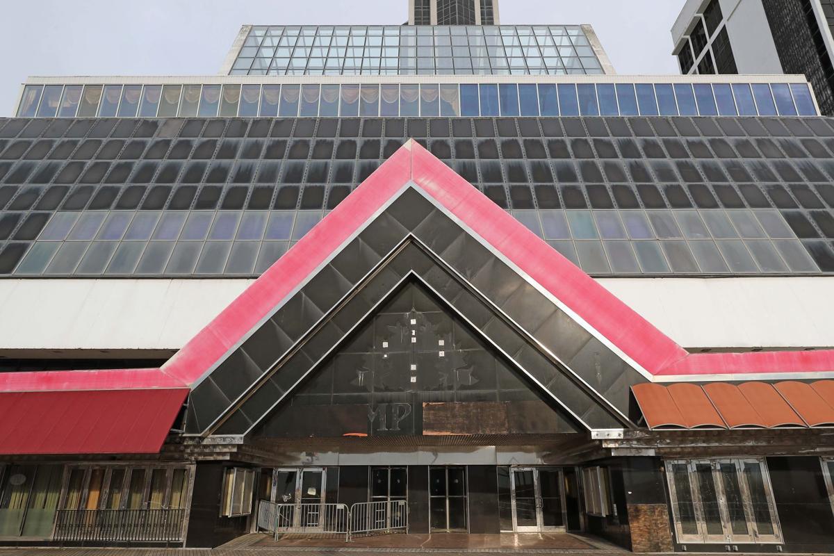 PHOTOS of Trump Plaza as it appears now | Photo Galleries | pressofatlanticcity.com