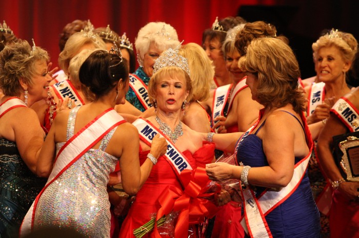 MISS SENIOR AMERICA