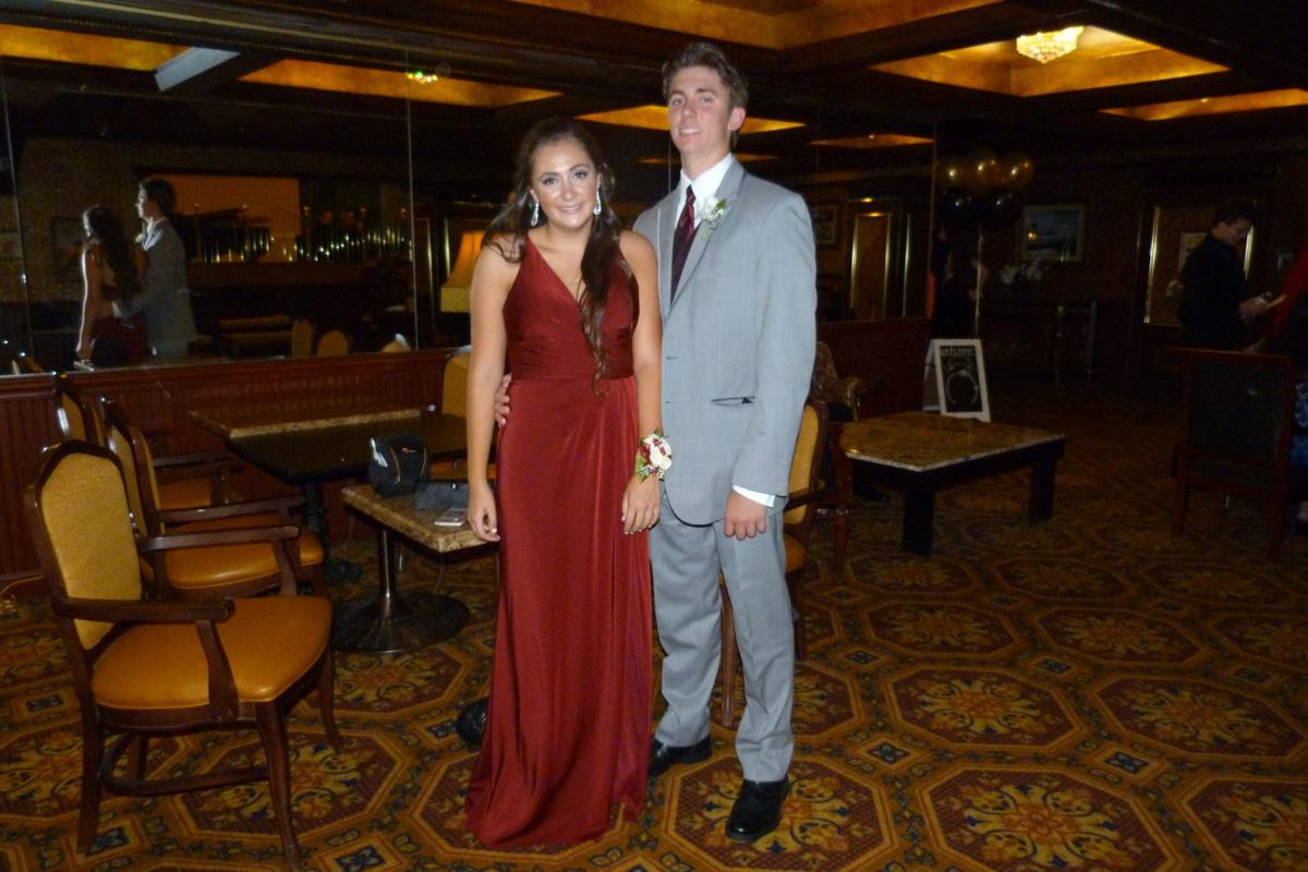 Mainland Prom Recreates Roaring 20s Mainland