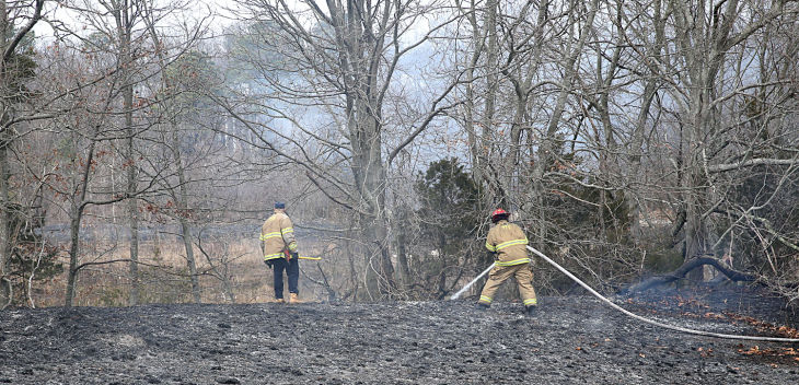 Pleasantville brush fire