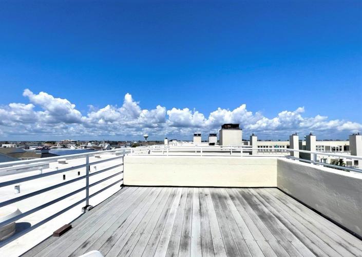 Close to the ocean and in the heart of Absecon Island, Margate