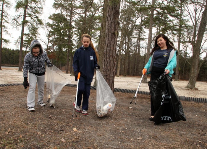 Hammonton Lake Park COMMUNITY CLEANUPS