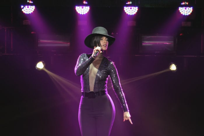 Alicia Keys and Jay Z perform at City Hall where the New York