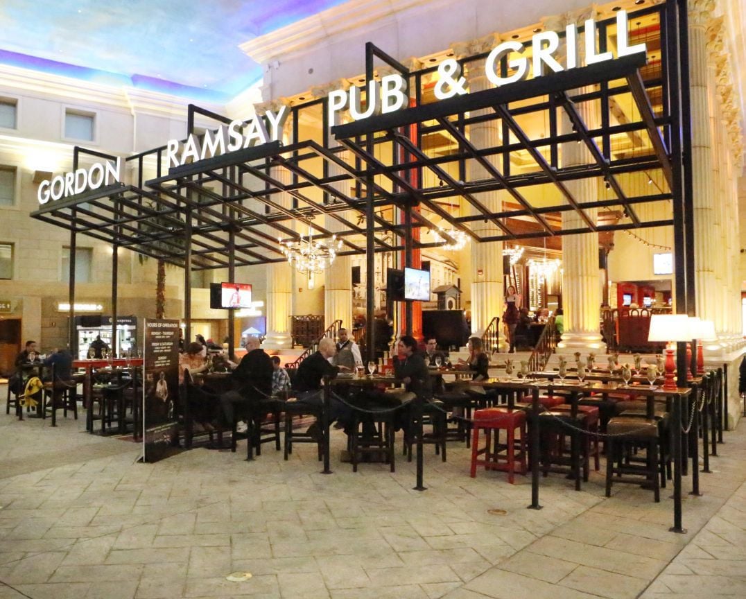 Gordon Ramsay Pub Grill Is Nearly Unbeatable Nightlife   596f786aa5a5f.image 