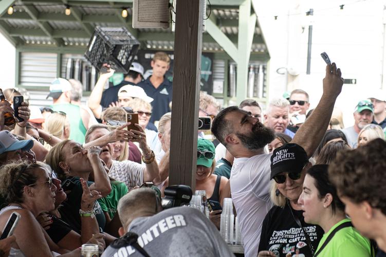 Kelce brothers, mom pump up big crowd at Sea Isle City autism fundraiser