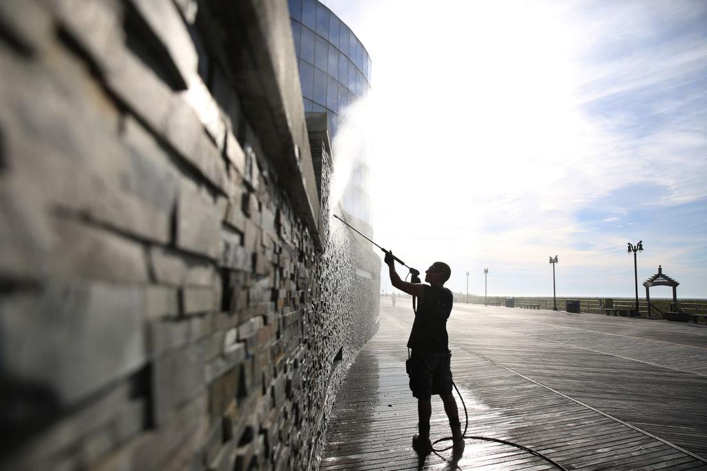 Diamond Furniture Owner To Retire Sell Eht Store Business