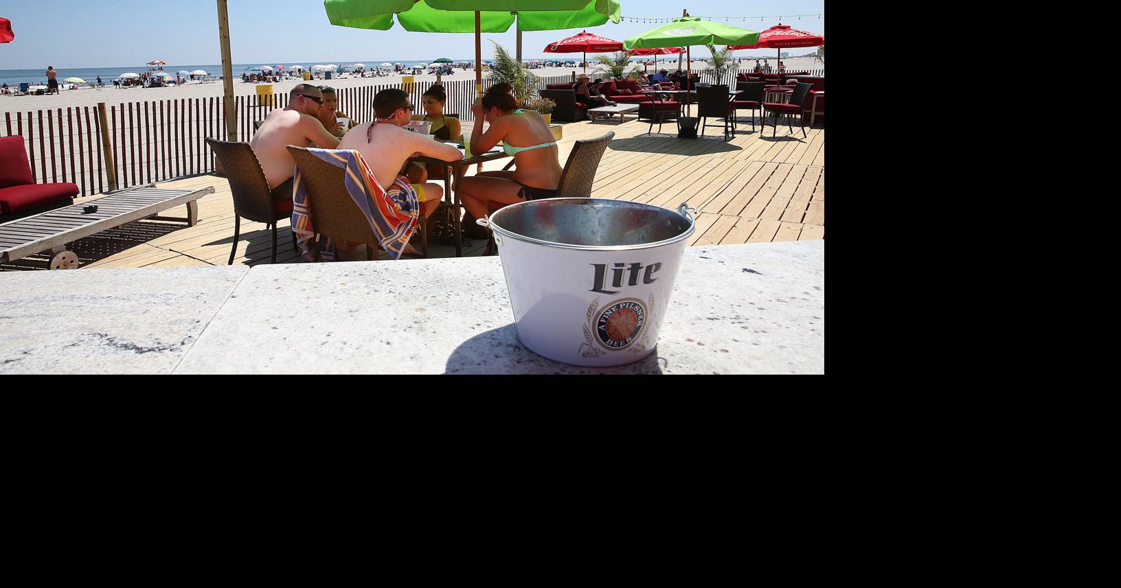 Beachfront swimming pool eyed for Atlantic City bar