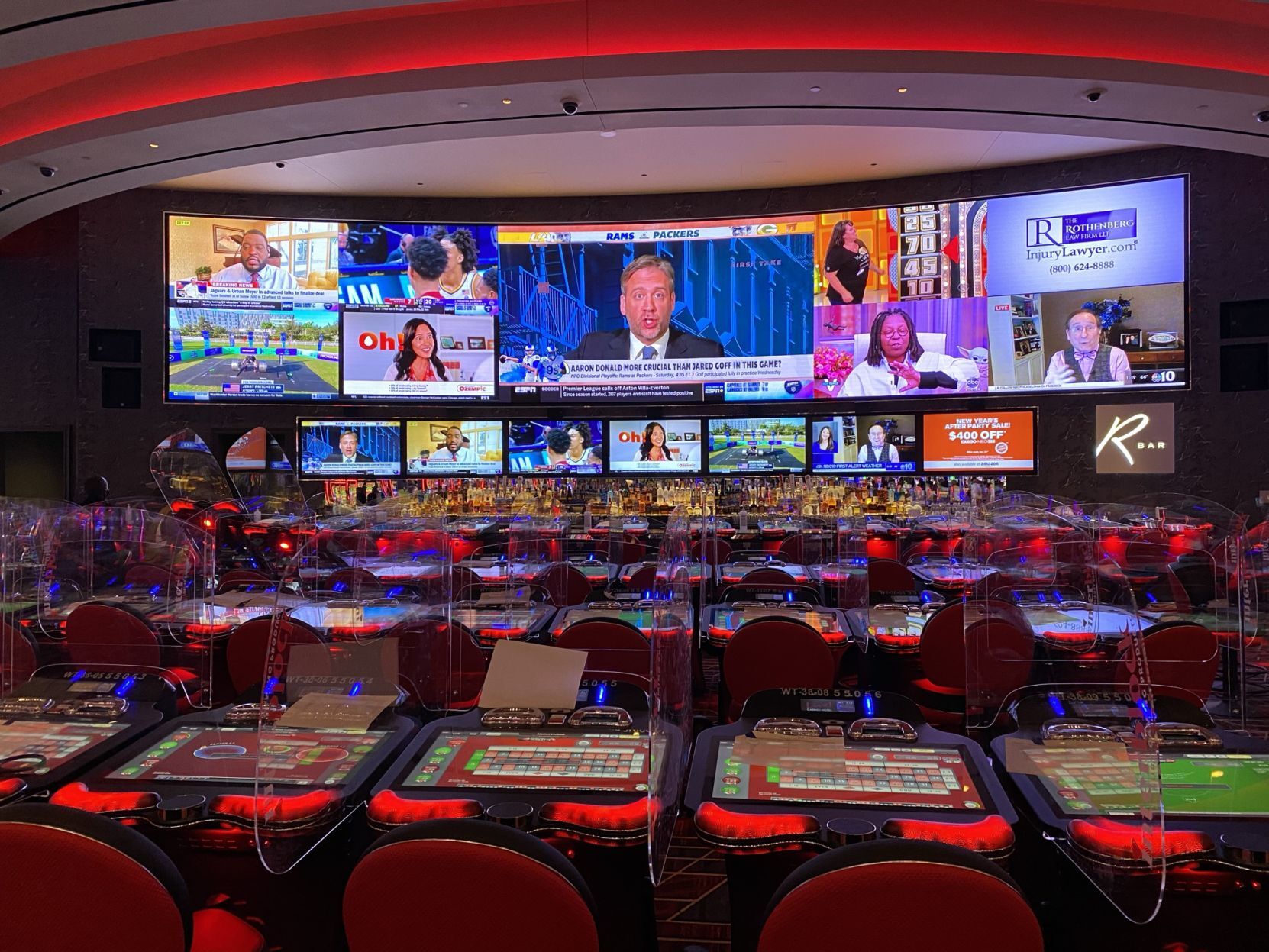 when is philly live casino opening
