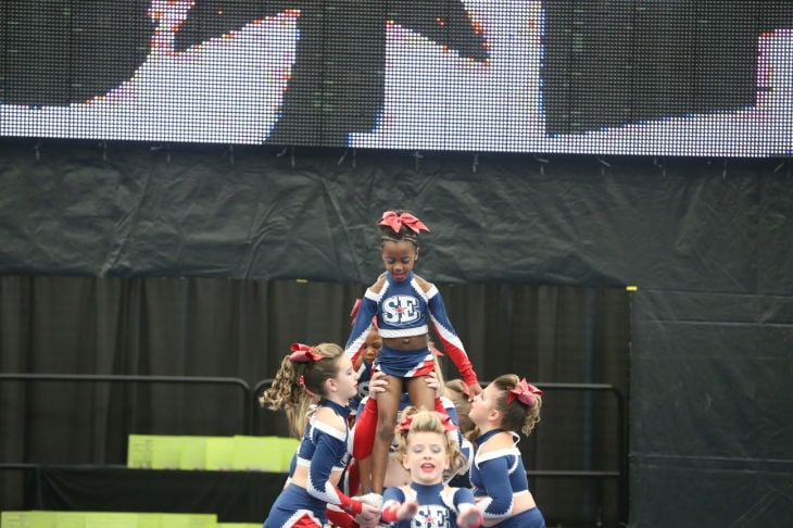 CHEERLEADING COMPETITION