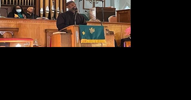 NAACP Martin Luther King ceremony focuses on ending violence - Vimarsana News