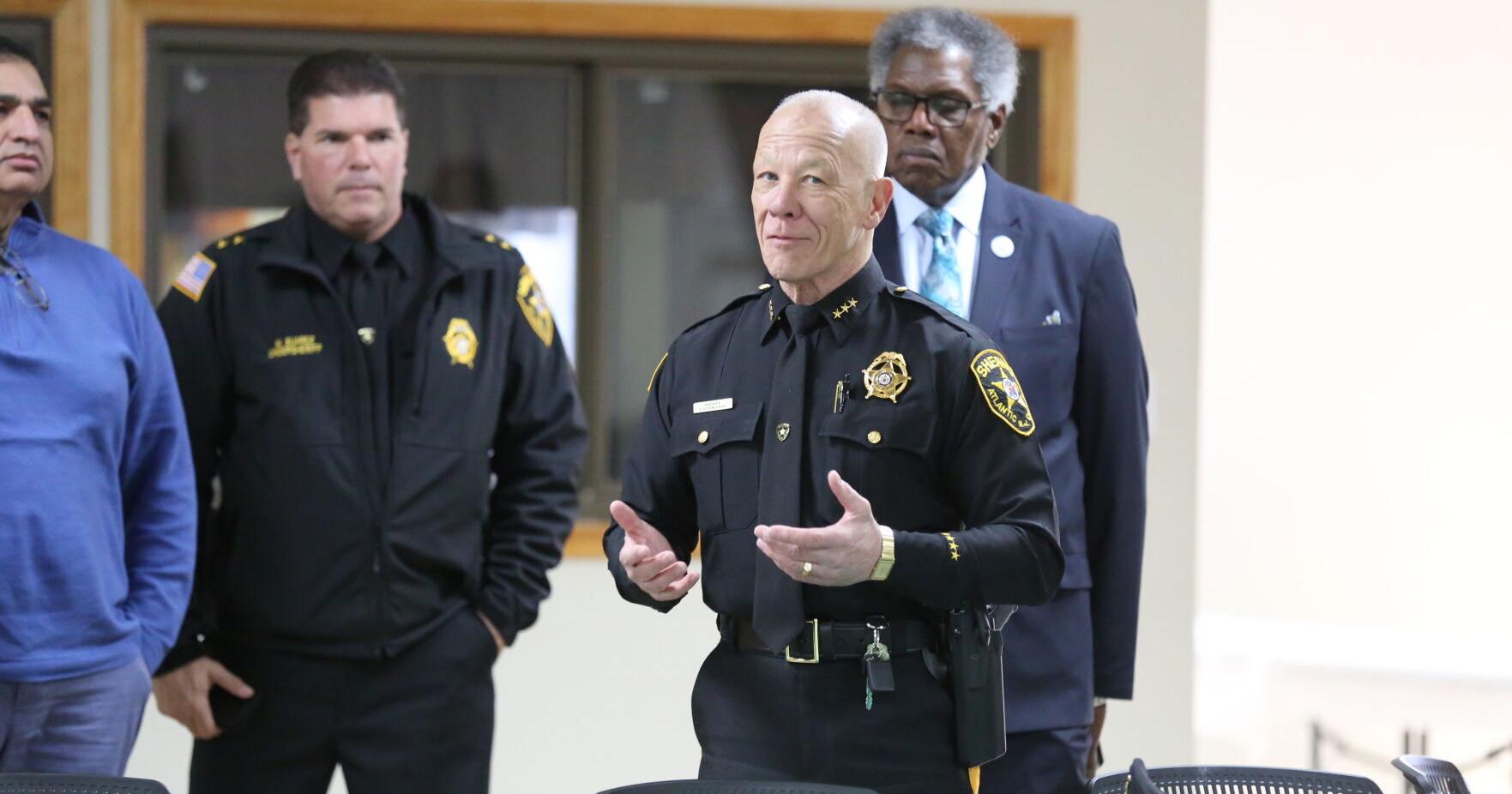 Atlantic City police chief asks for help moving prisoners - Vimarsana News