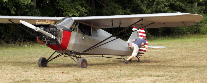 Young Pilots Log Hours Build Resumes Flying Banner Planes In