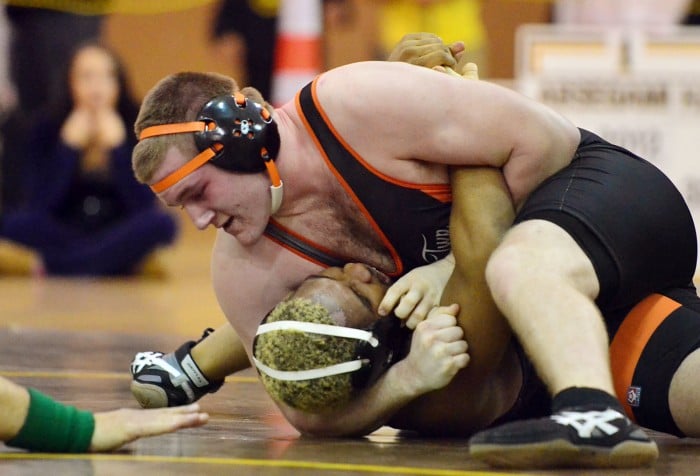 districts wrestling