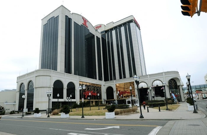 hilton casino atlantic city closing