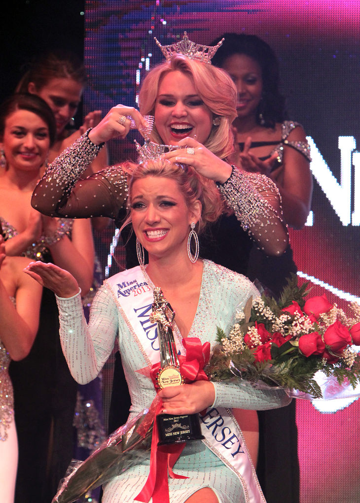 Miss New Jersey 2012 Crowned On Ocean City Music Pier