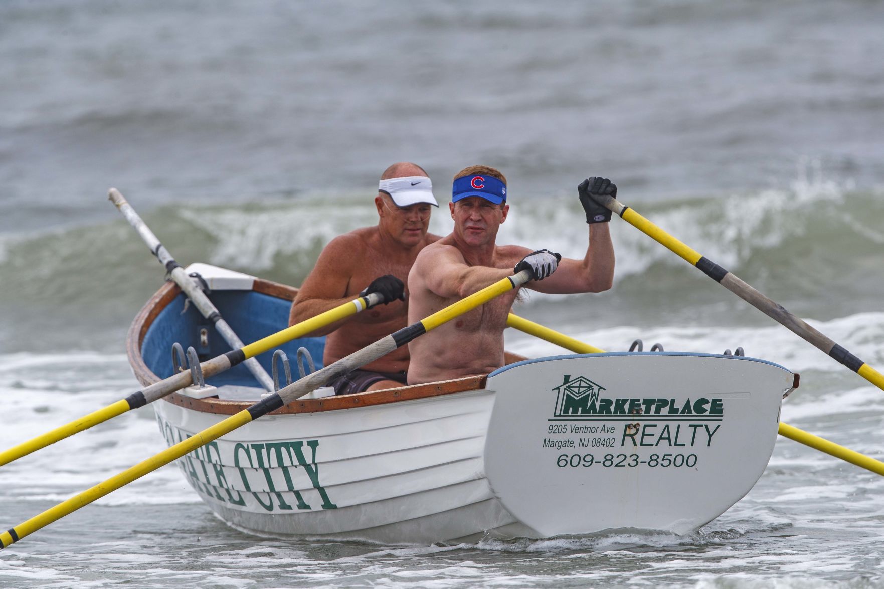 Ventnor s Brett Hanson Doug Davis win 20 mile Around the Island